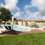 Opaline A La Rochelle