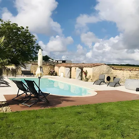 Opaline A La Rochelle Nyaraló