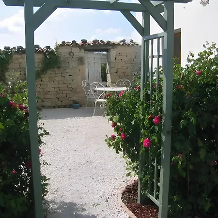 Ferienhaus Opaline A La Rochelle