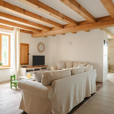 Opaline A La Rochelle *