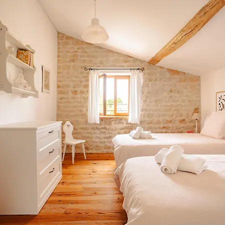 Opaline A La Rochelle * Vergné